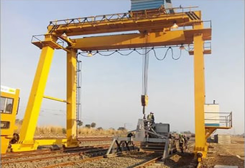 Industrial Crane Supplier in pune